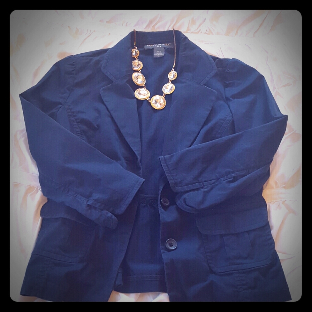BANANA REPUBLIC Size 6 Navy Blazer